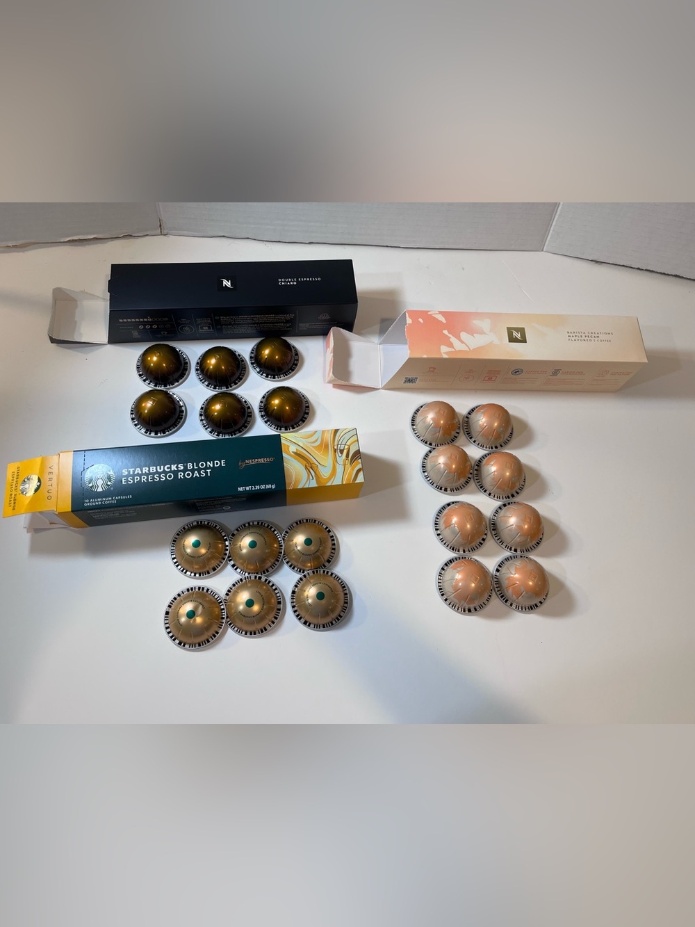 20 Nespresso Vertuo Pods-8 Maple Pecan, 6 Doub Espresso Chiaro, 6 Starbucks Blon